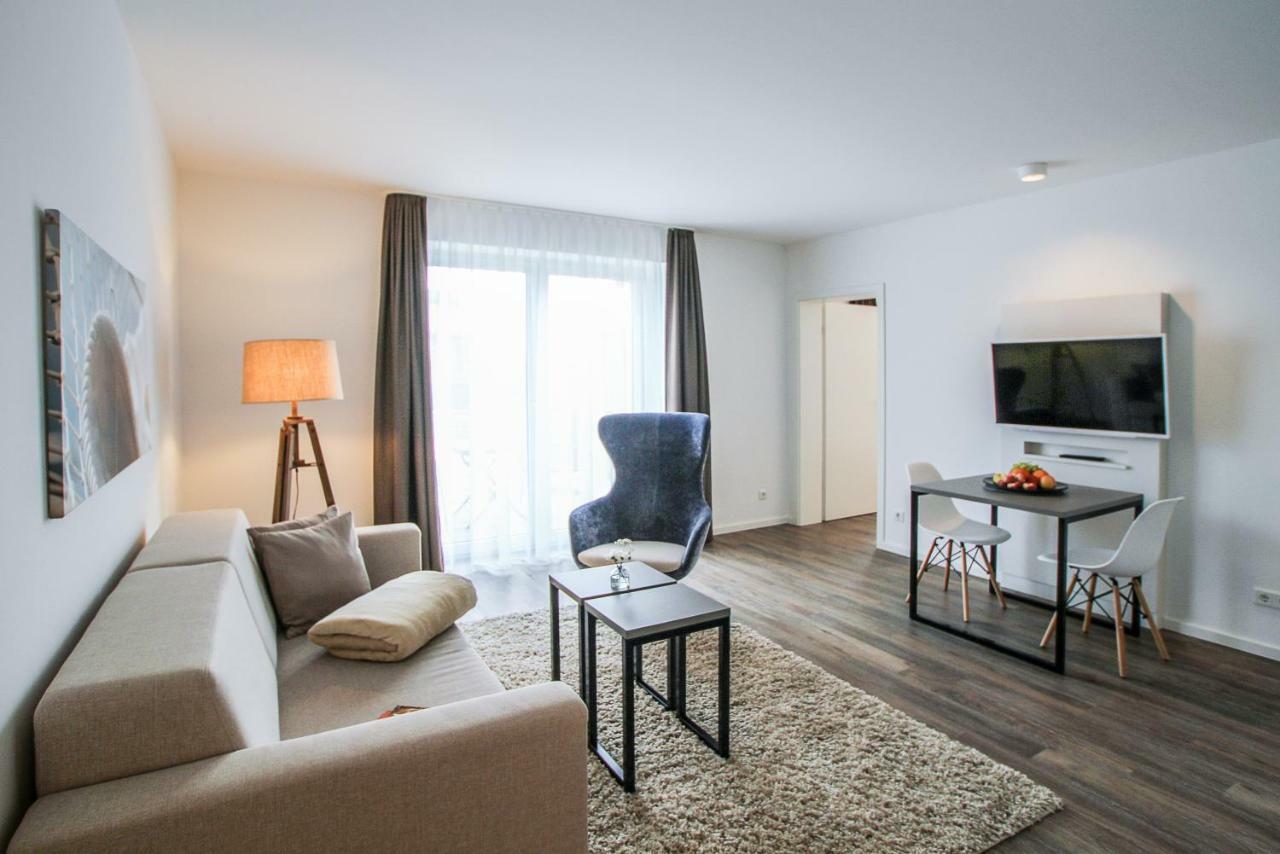 רוסטוק Appartements An Der Golfanlage מראה חיצוני תמונה